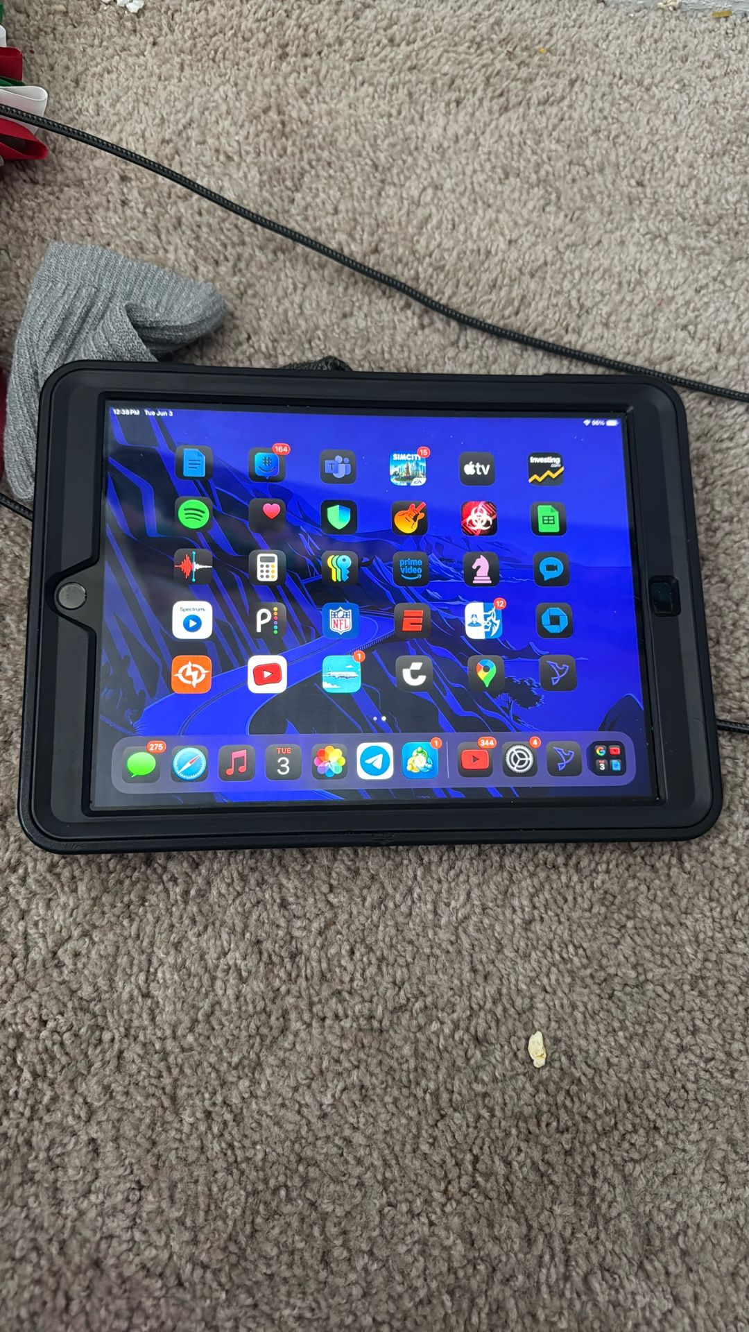 IPAD 9th Gen good condition