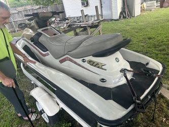 Jetski (Sea-Doo) 60 Miles Per Hour