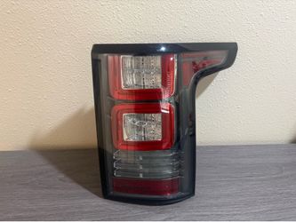 RANGE ROVER HSE RIGHT TAILLIGHT 2014 2015 2016 2017