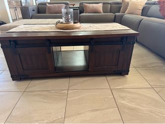 Rustic Coffee Table + Matching End Table Set – Great Condition