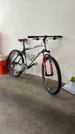 Old school trek 8000