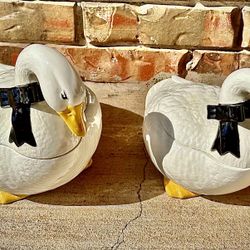Pair Of Vintage SITTRE Ceramic GOOSE DUCK COOKIE JARS Canisters White With Black Bow Farmhouse
