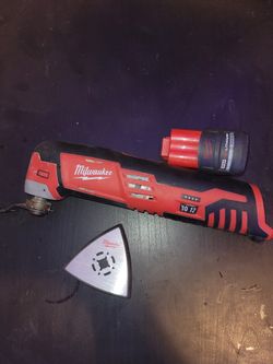 Milwaukee M12 Multi-Tool