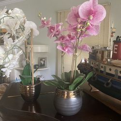 Fake Orchid Plant  Like  new 