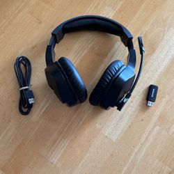 BINNUNE Gaming Headphones (wireless)