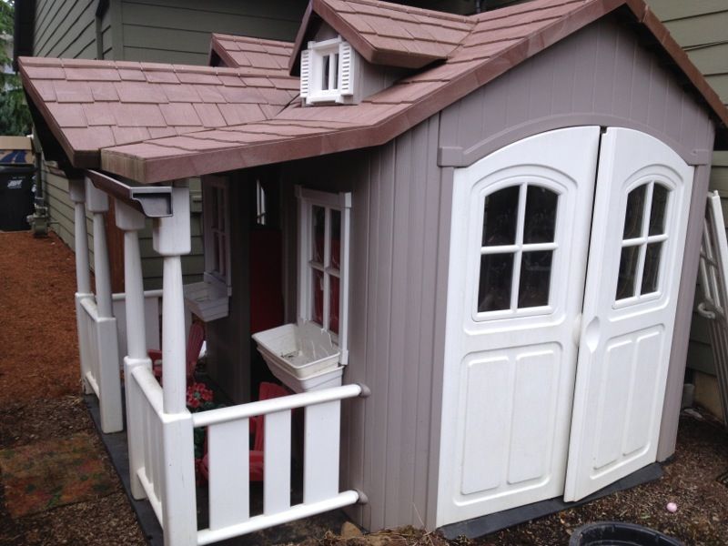Thinking outside / The Cottage