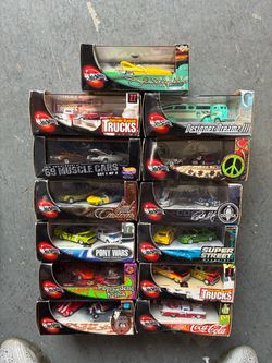 100% Hot Wheels Collectibles 2-Car Sets Lot