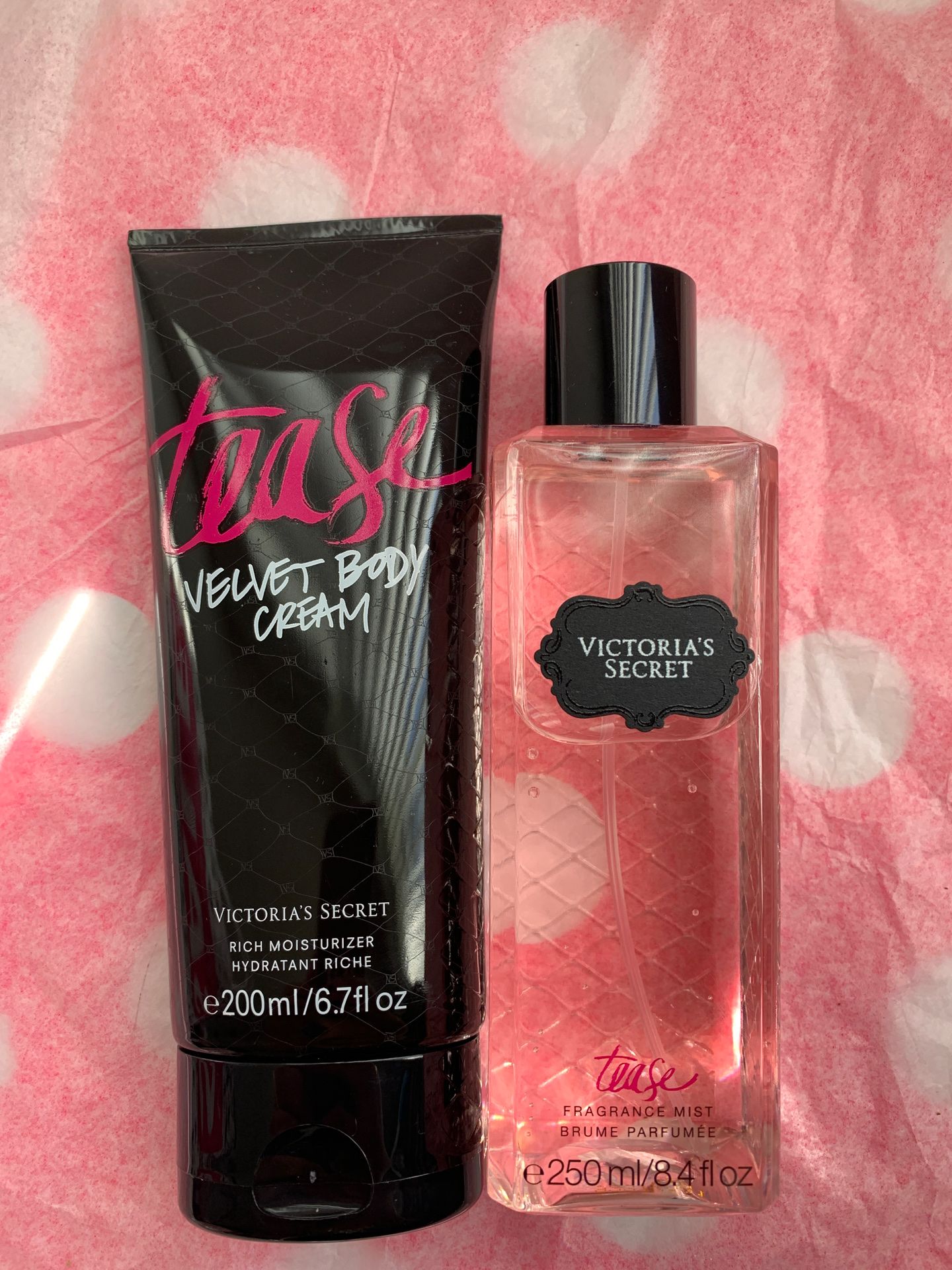Victoria’s Secret tease fragrance mist and body cream set for $20