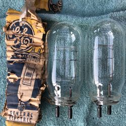 Vintage GE 500T20/63 Spotlight 3200k Lamp Light Bulb Base Down 500W 120V