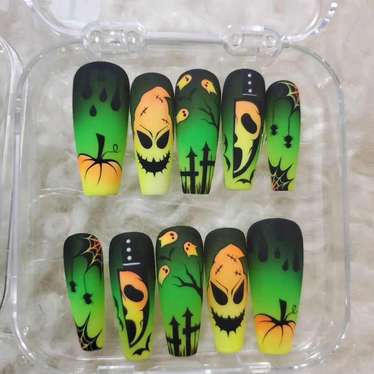 Halloween press on nails 