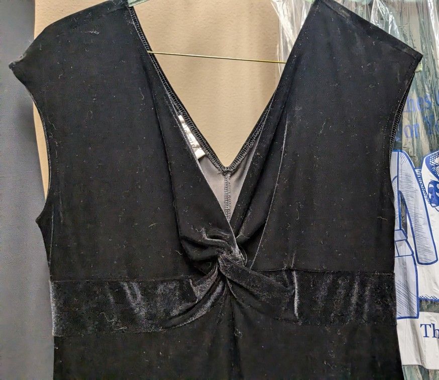 Black Velvet Short Sleeve Dress 