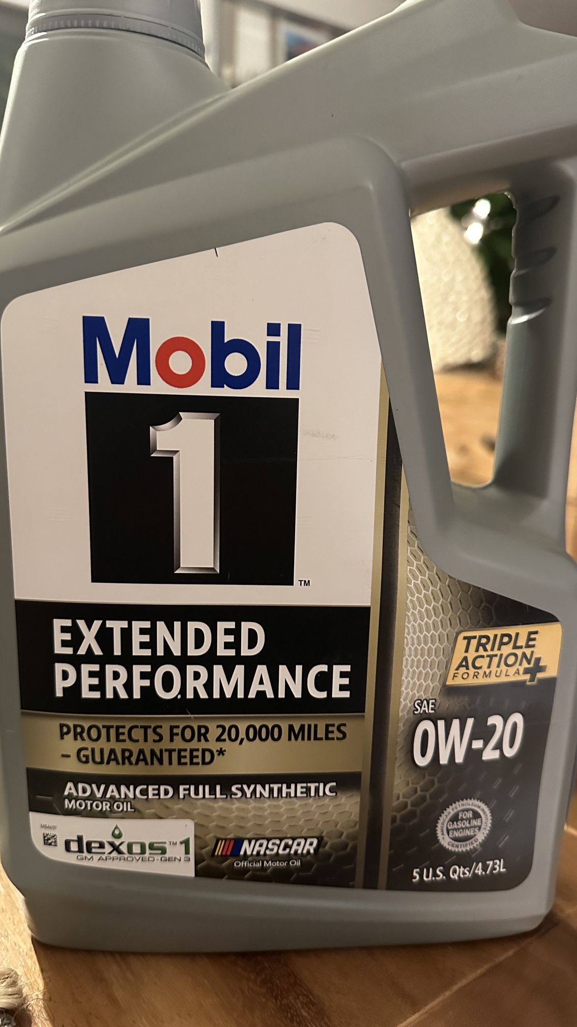 Mobil 1 Advanced Full Synthetic 0W-20 Motor Oil 