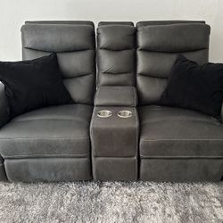 Reclining Rocker Loveseat And Chair 