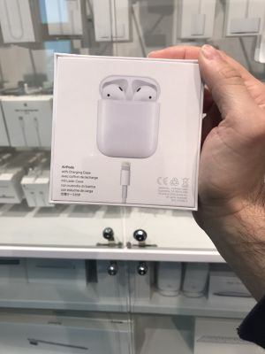 Apple AIRPODS for Sale in Tel Aviv-Yafo, IL