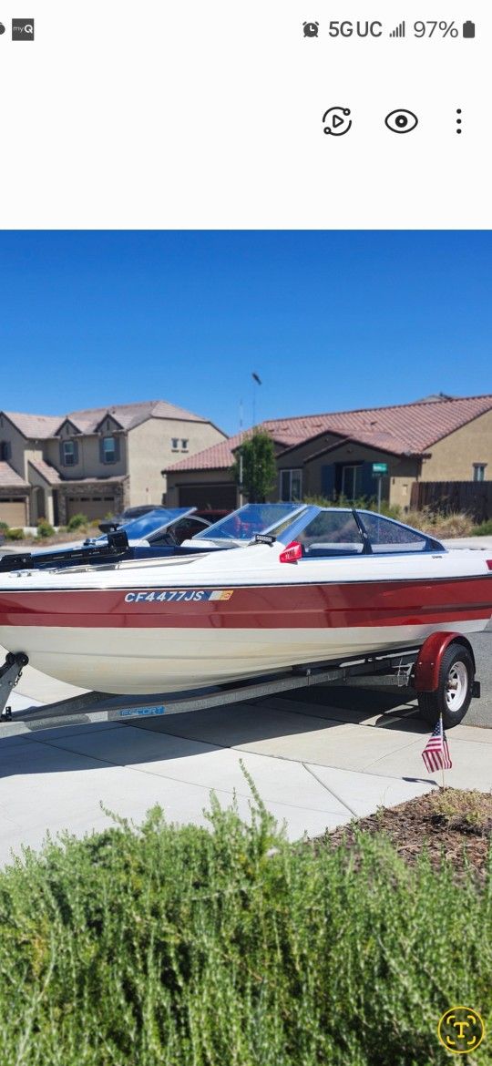 Bayliner Capri 5.0 Cobra Motor