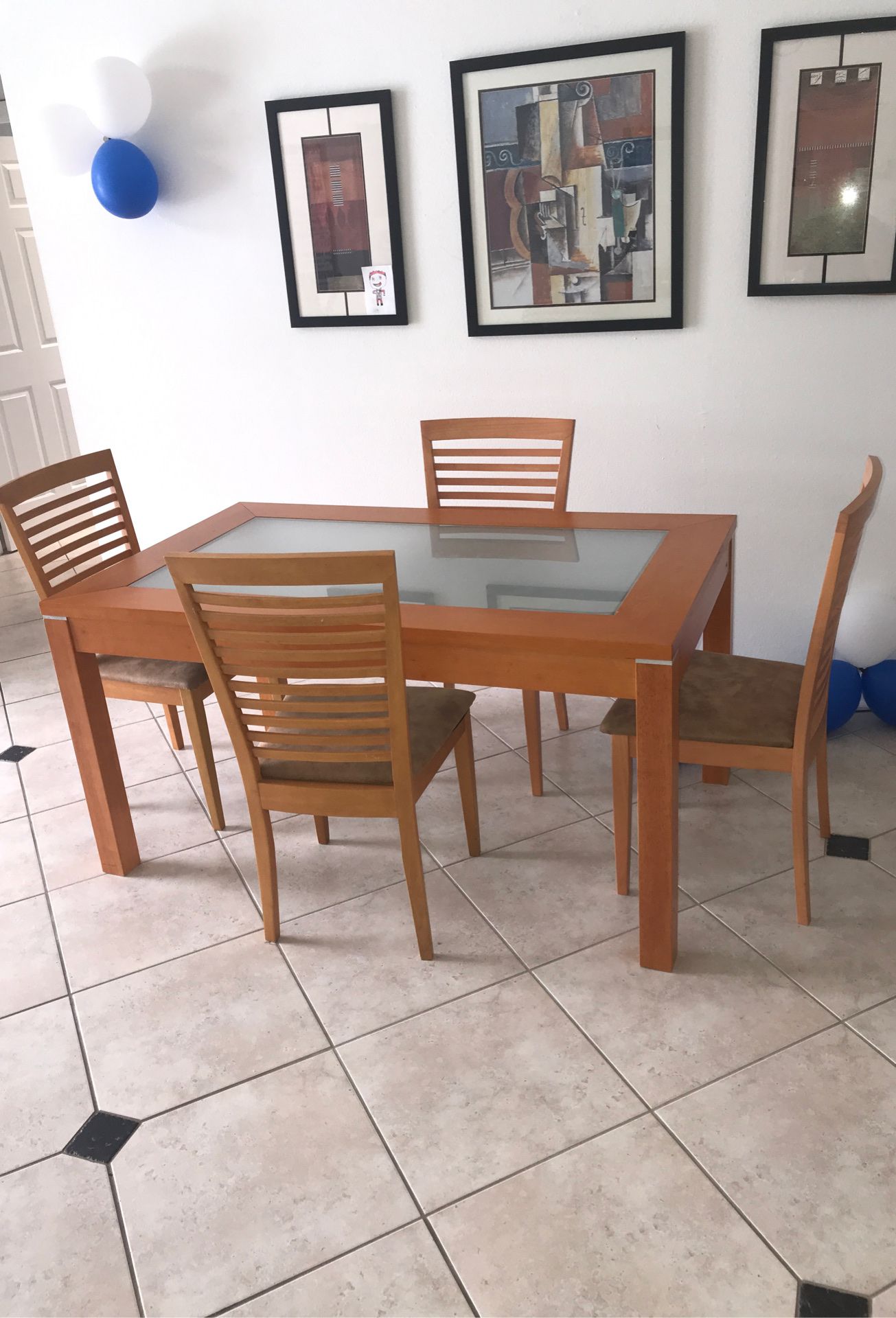Dinning Table with 4 Chairs and a Sofa Table Solid Wood