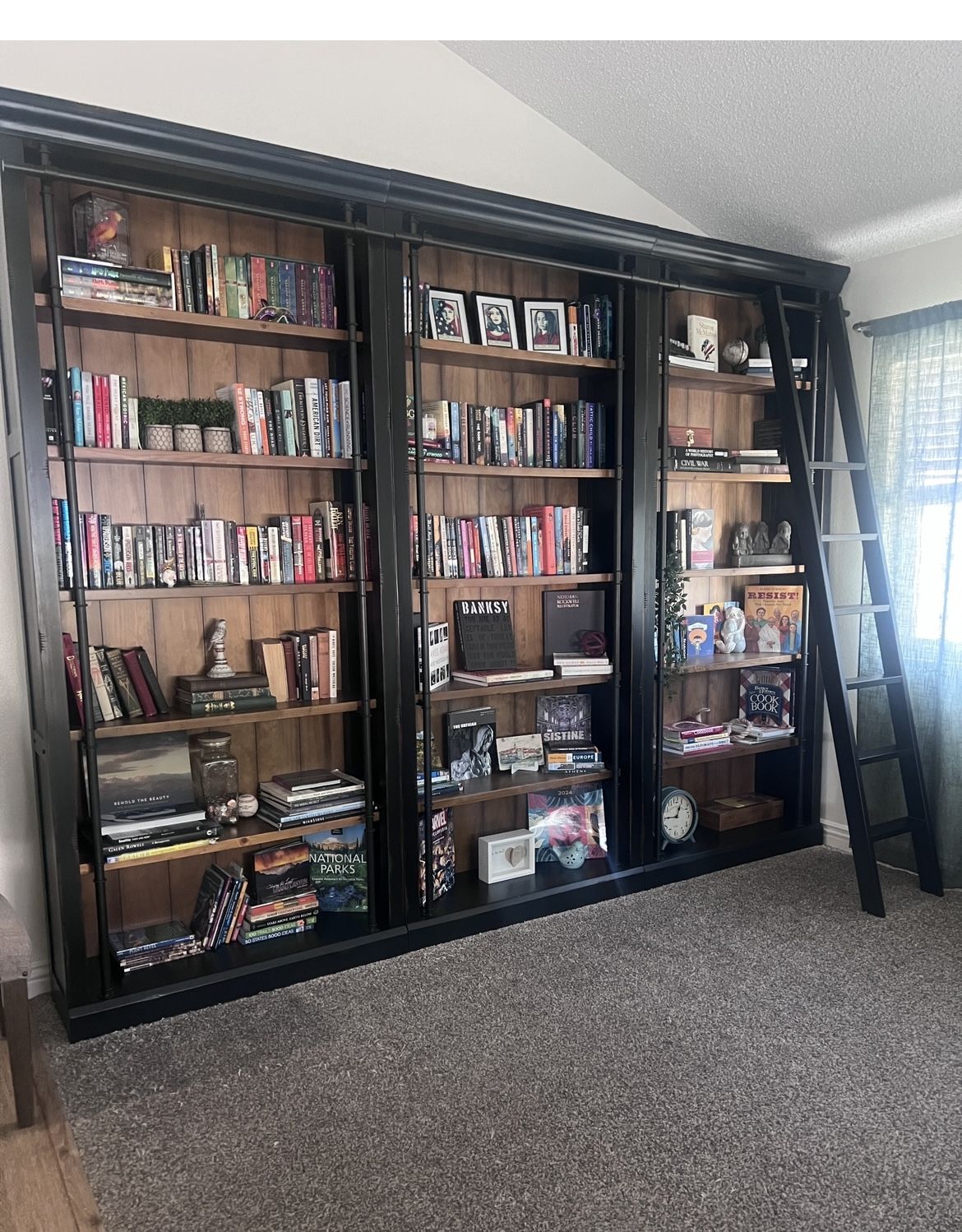 Heritage Bookcases W/ Ladder