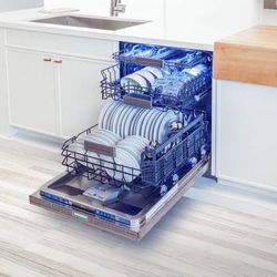 Thermador Star Sapphire Series Dishwasher DWHD770CFM