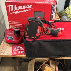 Milwaukee M12 12V Lithium-lon Cordless M-SPECTOR 360-Degree 4 ft. Inspection Camera Kit