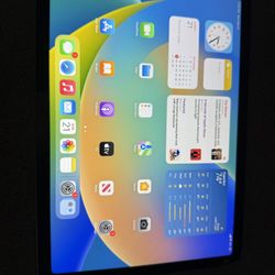 iPad Air 11 Inch Cellular + WiFi