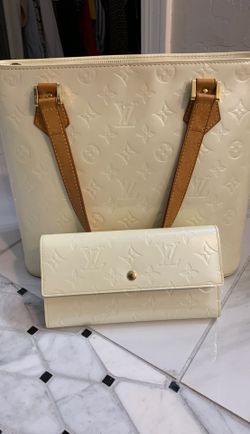 Louis Vuitton Vernis Houston hand bag and wallet