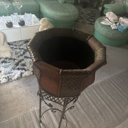 Planter Pot