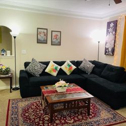 Sectional Couch/Sofa for Sell