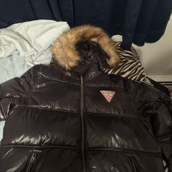Guess Puffer 