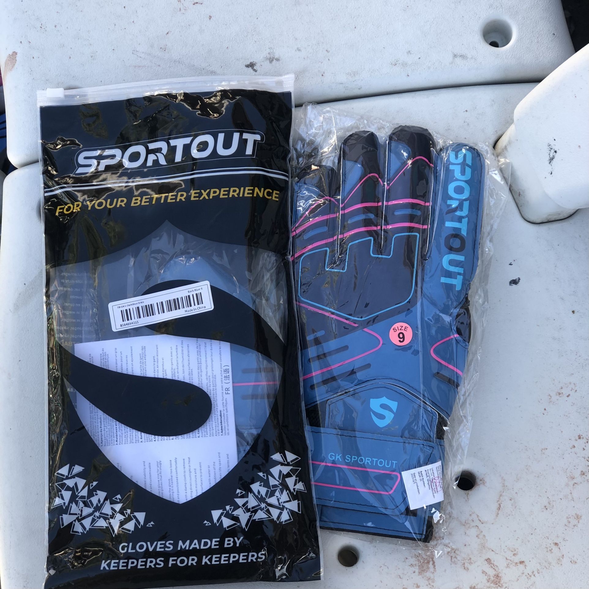 Size 9 Goalie Gloves WITH Finger Guard