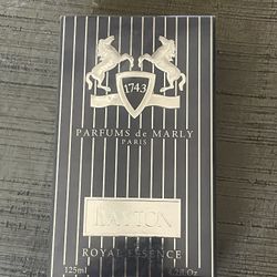Parfums De Marly Layton Royal Essence