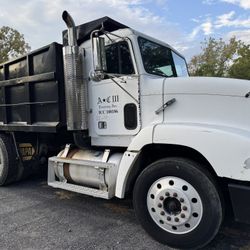 Six Wheeler 