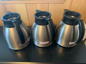 Jarras de café/Carafes for coffee  $40 or $15 each