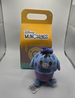 Disney Munchlings Scented Mystery Plush Baked Treats Eeyore