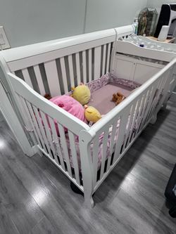 Storkcraft Crib