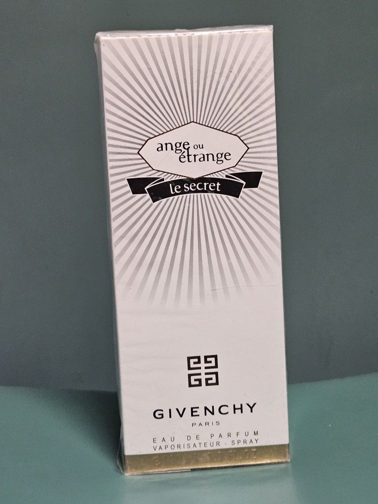 Givenchy ANGE OU ETRANGE LE SECRET Women's Perfume, EDP, 3.3oz. Sealed 