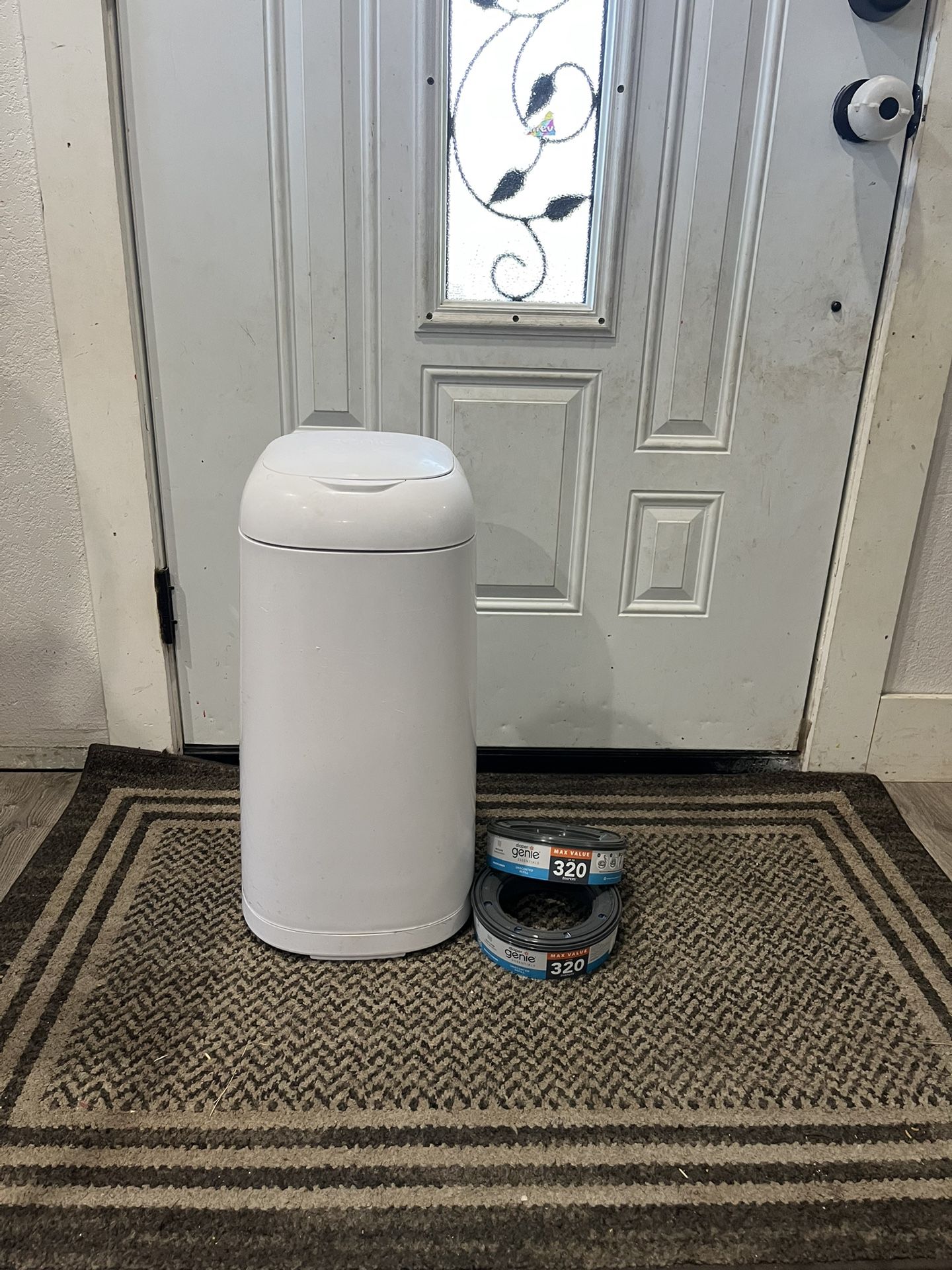 Diaper Trash Bin With 2 Refill Bags