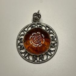Doug Paulus Carve Daisy Amber (heated) Pendant 