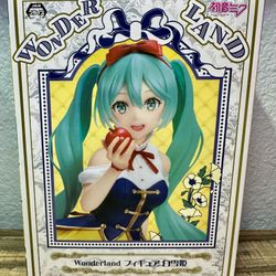 New & Sealed: Hatsune Miku Wonderland Snow White Figure