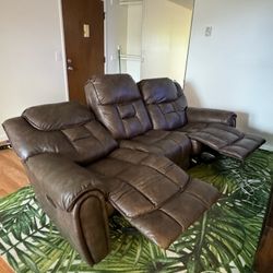 Reclining Leather Couch/Sofa