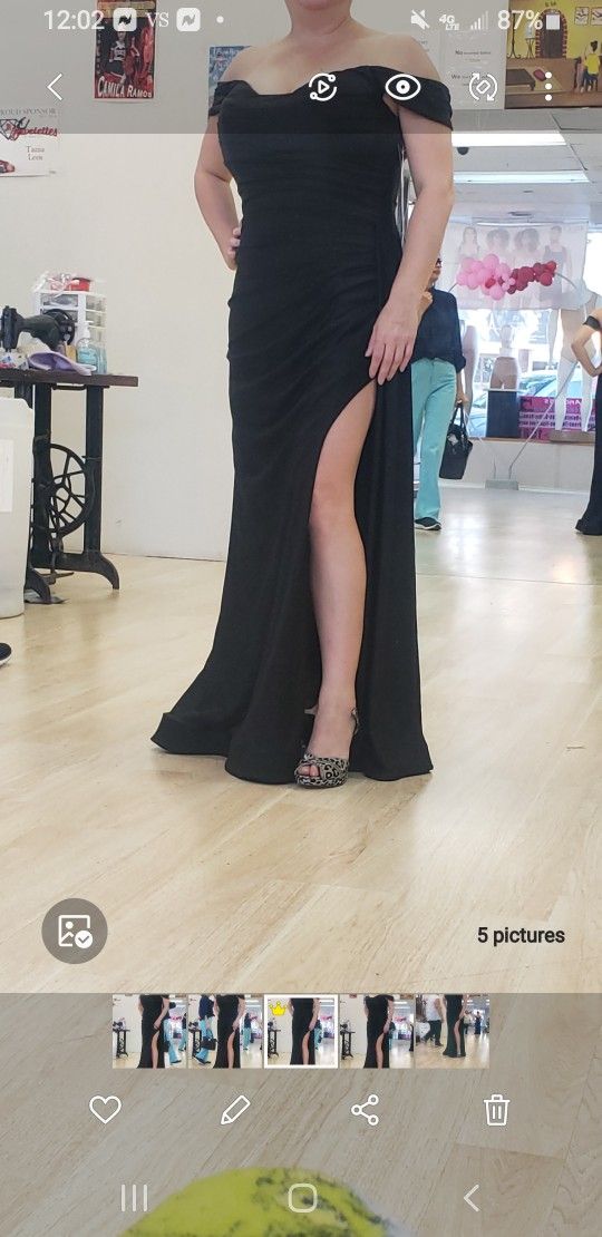 Black Dress