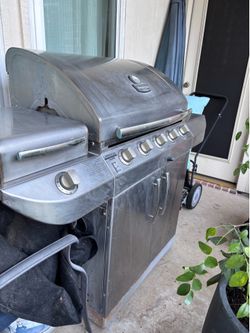 Commercial grade Char Broil grill