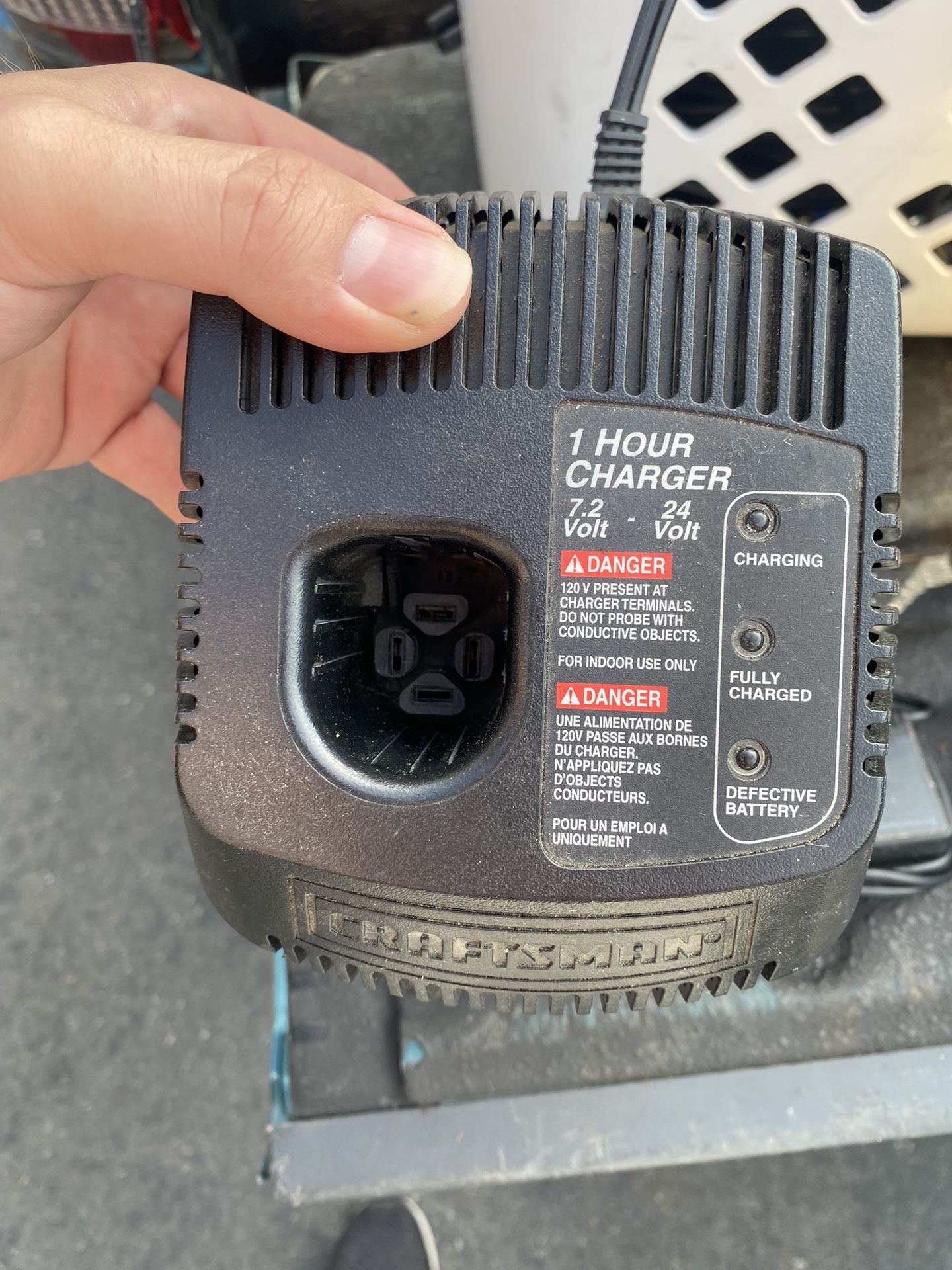 1-Hour Fast Battery Charger, model 1425301, designed for NiCd batteries ranging from 7.2V to 24V