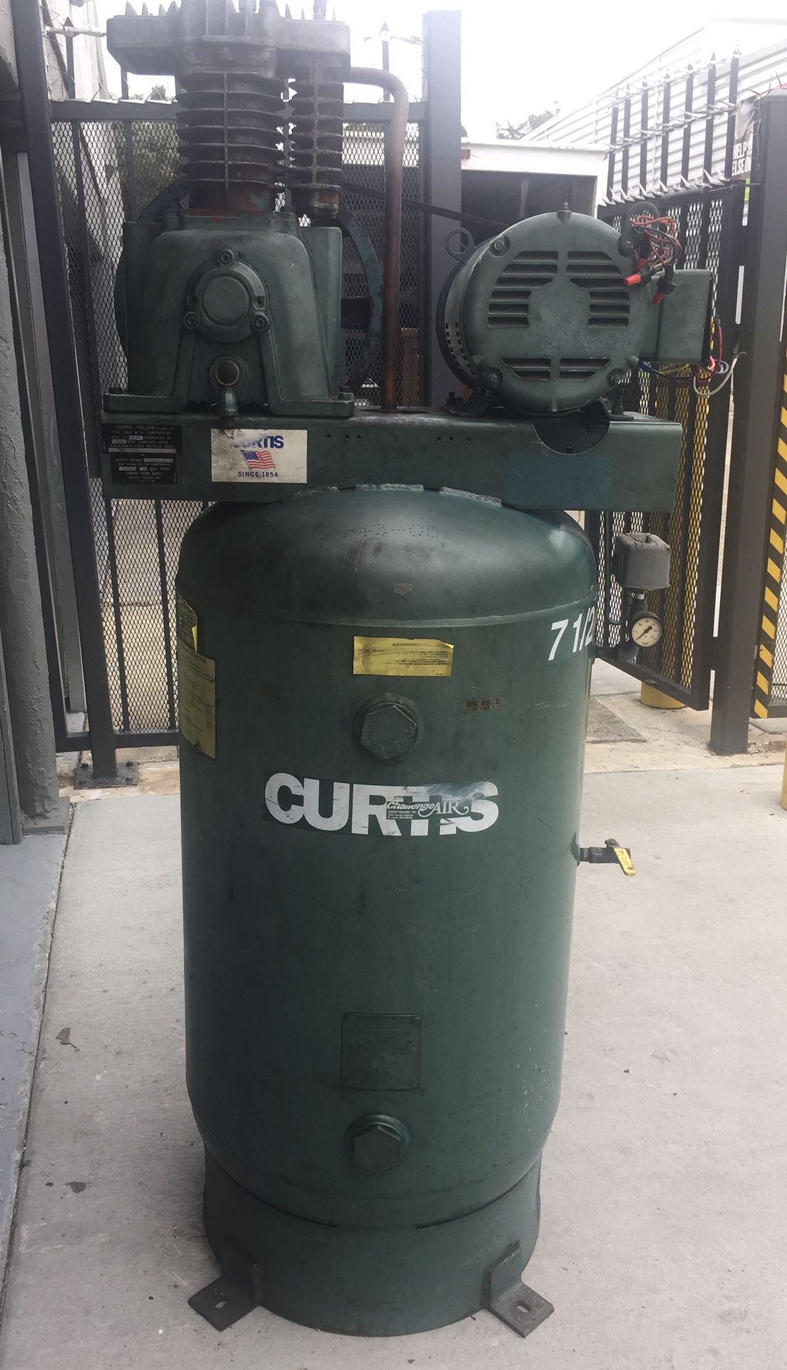 Curtis-Toledo Challenge Air Electric Air Shop Compressor 7 1/2HP MODEL: E57