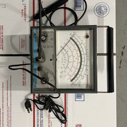 Vintage B & K Dynascan  Model 177 VTVM Vacuum Tube Volt Meter