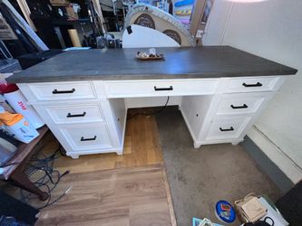 Aspenhome Executive Desk w/ Built-In Power & Cable Management