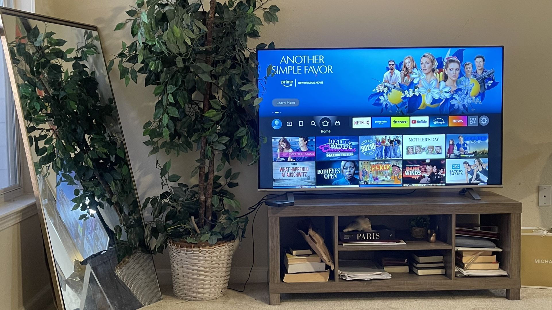Tv, Coffee Table , Tv Table
