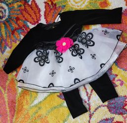 Beautiful Cach Cach Velour 2 Piece Outfit 12 month