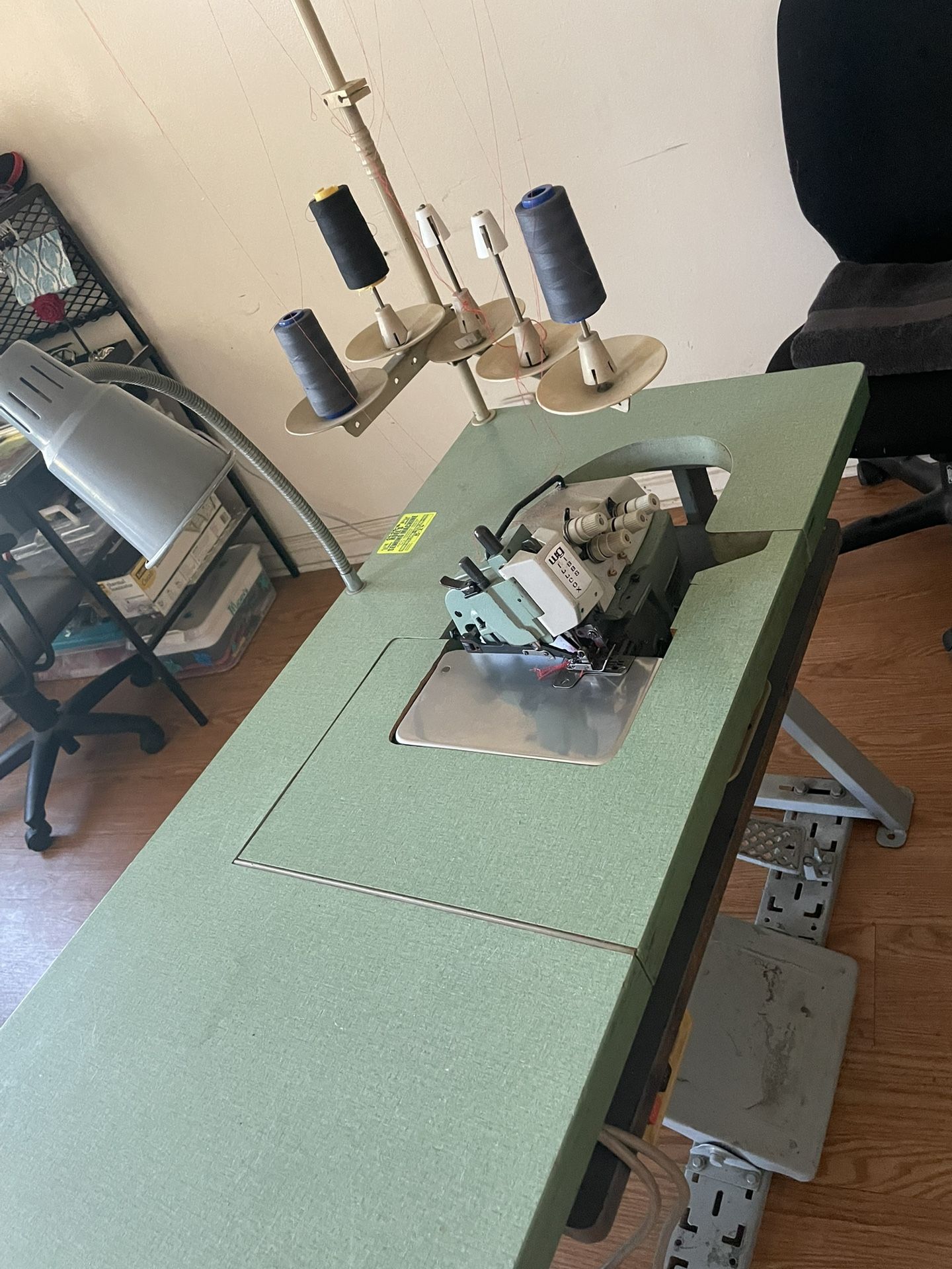 Industrial Sewing Machine