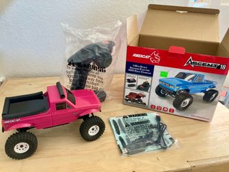Redcat Ascent 1:18 scale rock crawler