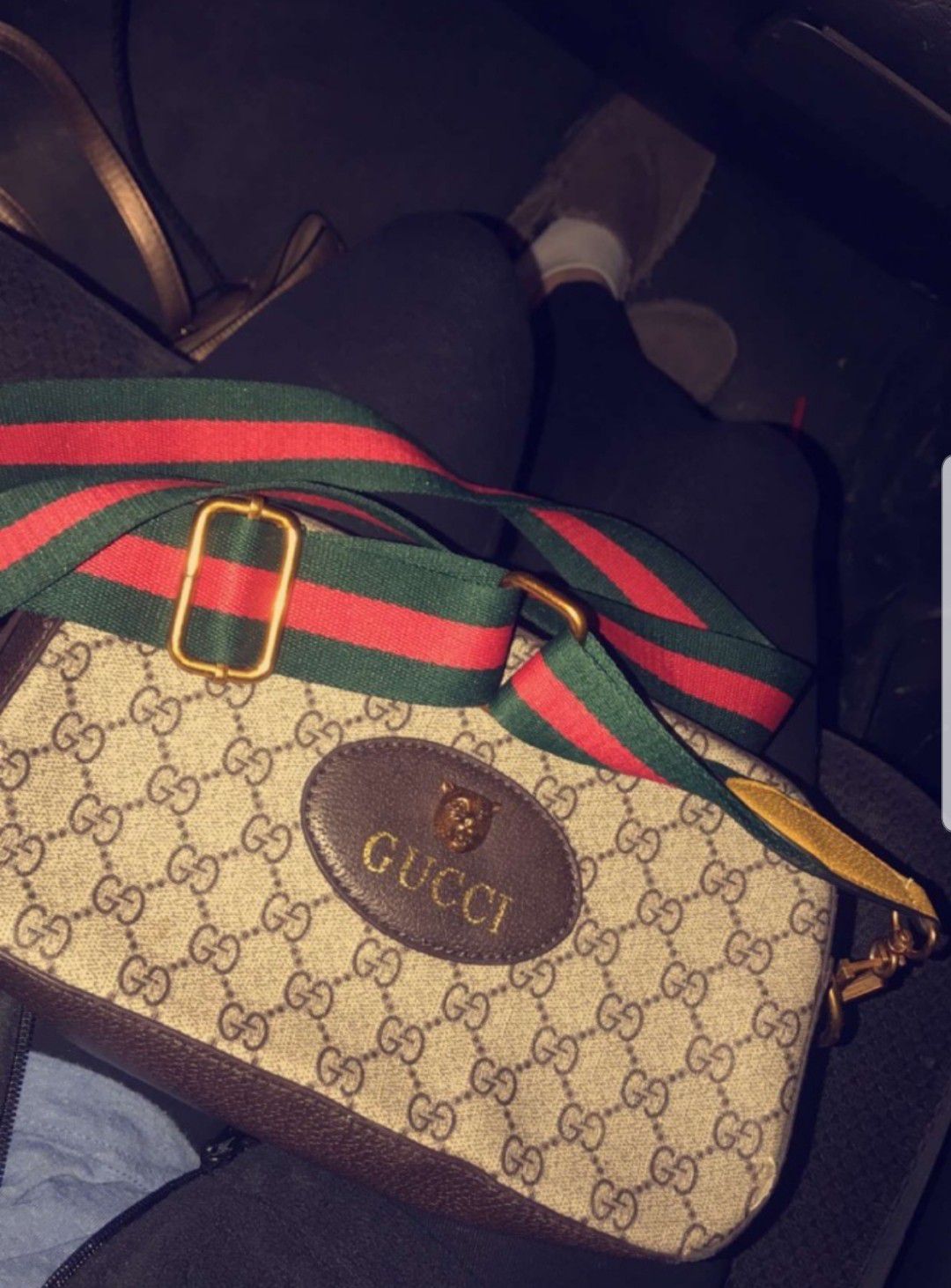 Gucci Gg Supreme Crossbody Bag